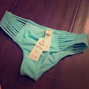 Cute swim suit bottom!